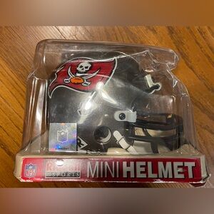NEW Riddell NFL Tampa Bay Buccaneers Speed Mini Football Helmet*Taped Dented Box